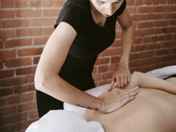 Enhancing Employee Morale: Incorporating Seoul Business Trip Massage Programs